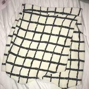 Envelope grid skirt!